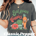 Load image into Gallery viewer, "Eat Your Veggies" Retro Print Shirt
